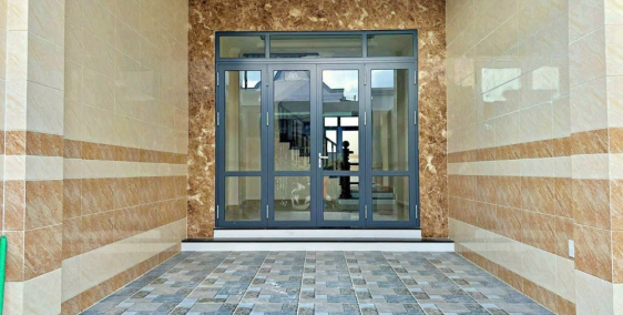 Nhà đẹp Quốc lộ 13, gần ngã tư Bình Phước, mới 100%, giá siêu tốt