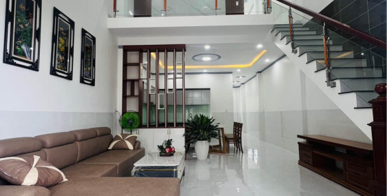 Nhà trả góp, đưa trước 400tr nhận nhà vào ở Sổ Riêng Tân Bình