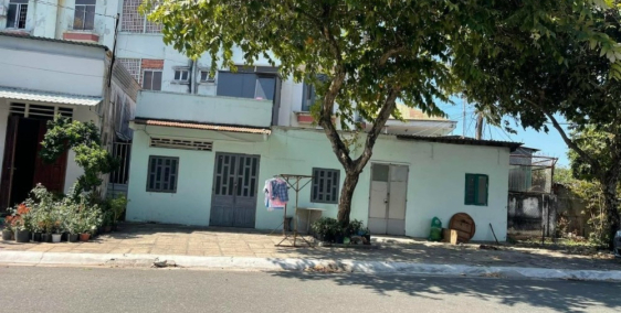 Kẹt tiền bán gấp nhà trung tâm TP Bà Rịa Mặt tiền đường Vũ Trọng Phụng