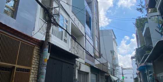 Bán nhà Tân Phú, gần Lũy Bán Bích, hẻm 8m, 4 tầng, 4,1x9m2, nhỉnh 5 tỷ