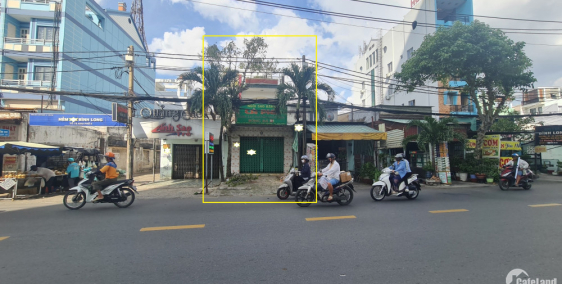 SỐC-Cho thuê nhà Mặt Tiền Bình Long 84m2, 18 Triệu - ĐỐI DIỆN CHUNG CƯ