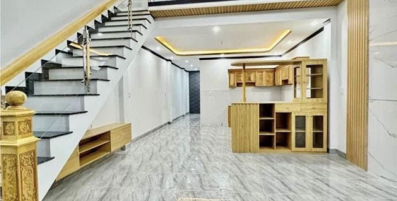 1 trệt 1 lầu 6.4m x 15.2m cần bán gấp lắm rồi trả giá được bán luôn