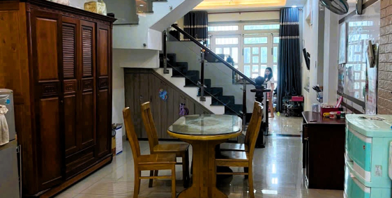 Cho thuê nhà 1T1L 3pn 140m2 đường số 12 Trường Thọ