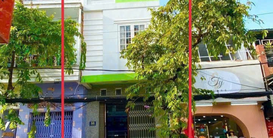 BÁN NHÀ LẦU MẶT TIỀN NGUYỄN VIỆT HỒNG . Thuận lợi kinh doanh