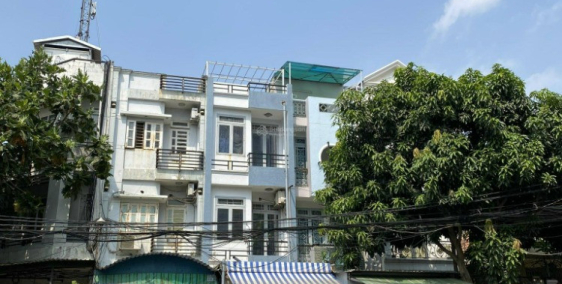 Định cư nước ngoài cần bán nhà Trần Thái Tông, Đường 8m, 4*14m, Giá 7.8 Tỷ