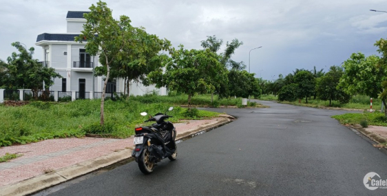 Chính Chủ cần bán gấp lô đất đường D12 dự án The Sol City