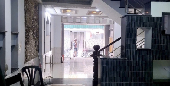 Cho thuê nhà Mặt Tiền số 18 A, đường số 7, p11, Gò Vấp