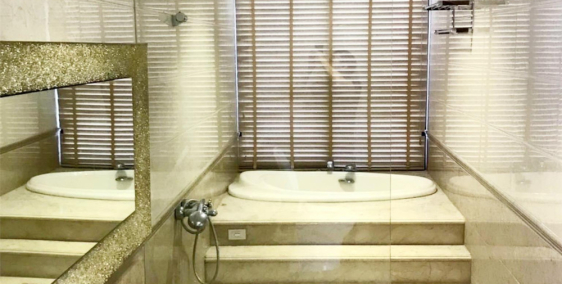 BÁN NHÀ MẶT PHỐ VIỆT HƯNG 120M2 - 6 TẦNG THANG MÁY - MT 7M - KINH DOANH QUÁ ĐỈNH