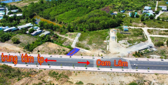 Bán đất mặt tiền đường Phong Châu