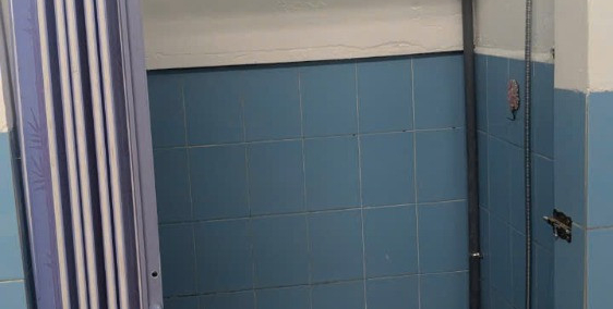 Nhà nguyên căn hẽm xe hơi tiện kinh doanh online, làm văn phòng công ty