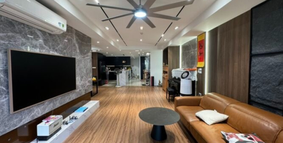 Bán căn hộ chung cư N03T2 Ngoại Giao Đoàn – DT 172m2 sử dụng.