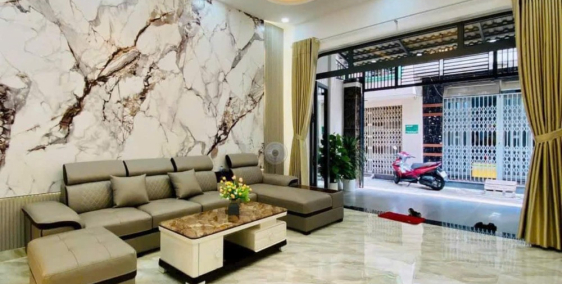 Cô sáu bán gấp căn nhà đường Lê Quốc Hưng, P.13, Quận 4. Giá 2tỷ740. Sổ riêng