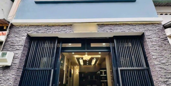 Cần tiền bán gấp căn nhà đường số 79, P.Tân Quy, Quận 7. Giá chỉ 2tỷ890. SHR