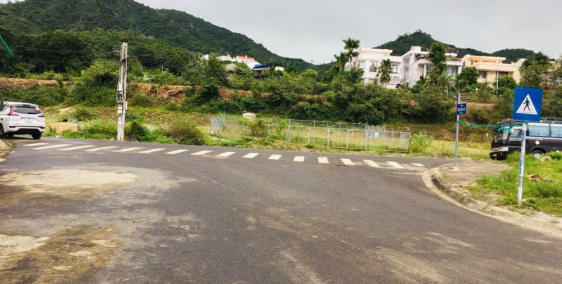 BÁN KHÁCH SẠN KHU DÂN CƯ ĐƯỜNG ĐỆ, VĨNH HÒA, NHA TRANG