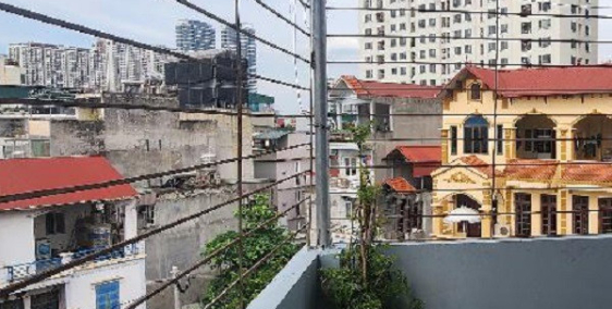 Bán nhà Xuân Đỉnh 50m2 5 tầng 5.9 tỷ ( 118 triệu/m2) Ở sướng, ngõ nông, tặng Nội