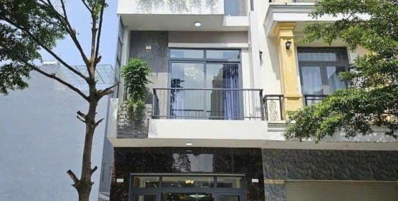 BÁN NHÀ MẶT PHỐ GIÁ 2,6 TỶ gần AeonMall BD, TP Thuận An BD. 3 tầng, 67,5m2 (tl)