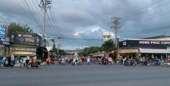 bán gấp đất mặt tiền đường HL14 nhựa 12m thông liên xã ngang 10m giá 32triệu/1m