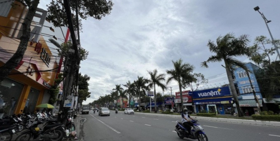 Mặt tiền đường 3/2 Ninh kiều cần thơ 1910m2
