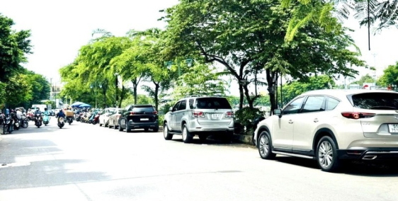 Nhà Q8 2 tầng BTCT sau căn mt Ba Đình – ngang 4m – 40 m2 – SHR - HCĐ - 3.78 tỷ