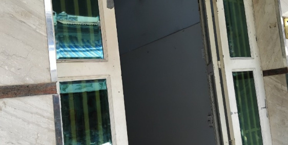 Mặt bằng cho thuê kinh doanh, bán nhà Q. Phú Nhuận; cho thuê phòng Q.8