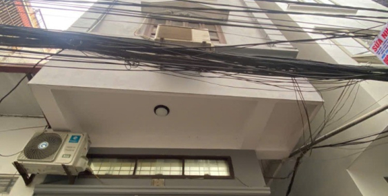 NHÀ ĐÊ LA THÀNH 4 TẦNG KINH DOANH GIÁ 3.7 TỶ SIÊU HIẾM