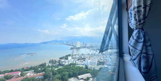 Căn hộ view biển 2 phòng ngủ Napoleon Nha Trang tầng cao siêu đẹp