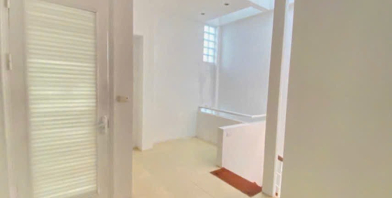 BÁN NHÀ ĐÊ LA THÀNH - 5 TẦNG - LÔ GÓC - NGÕ TO THOÁNG BA GÁC - GẦN Ô TÔ