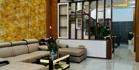 Nhà phố đẹp 1 trệt 2 lầu tại trung tâm TP. Thuận An – Sổ hồng riêng, nhỉnh 3 tỷ