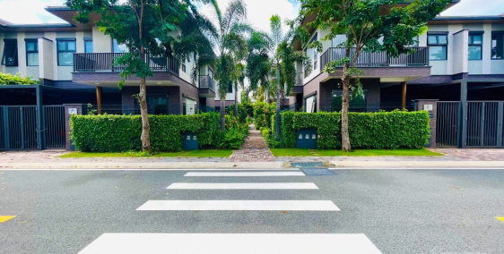 Cho thuê căn bìa vườn Nhà phố 1 trệt 1 lầu full nội thất Waterpoint. 10 triệu