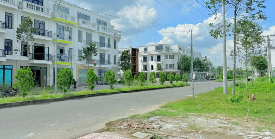 Bán nền D1 trục chính lộ 30m KDC Hồng Loan . Nền đẹp, giá rẽ