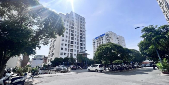 Bán gấp căn hộ chung cư Q11 TPHCM 2 PN-SHR-giá rẻ  2 tỷ 880