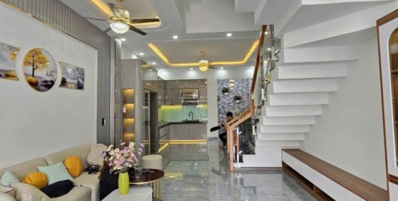 chính chủ cần bán nhà gấp ngay vòng xoay an phú