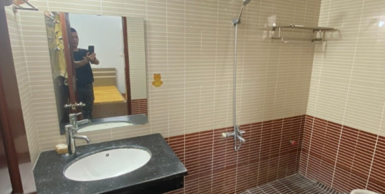 Cho thuê Căn hộ dịch vụ Tầng 3 tại Số 98 ngõ 116 Phan Kế Bính, Cống Vị, Ba Đình.