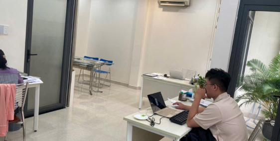 Cho Thuê nguyên căn Nhà Đẹp, mới xây, Tại Hẻm 4 PHẠM CỰ LƯỢNG