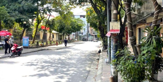 Mặt phố Long Biên 90m2 - Hàng xóm Vinhomes Riverside, Vỉa hè rộng, Giá rẻ
