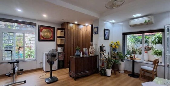 NHÀ MẶT PHỐ VẠN BẢO - THANG MÁY - LÔ GÓC CỰC ĐỈNH - VỊ TRÍ VIP NHẤT PHỐ