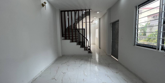 Bán nhà Hoà Bình-Yên Nghĩa giá 4.7 tỷ, diện tích 38m2, 4 tầng, mặt tiền 5m