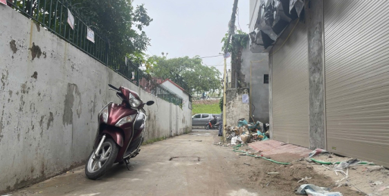 Bán nhà 46m2 5 tầng 1 tum, có thang máy, căn góc 7 chỗ vào nhà, cách 20m ra đườn