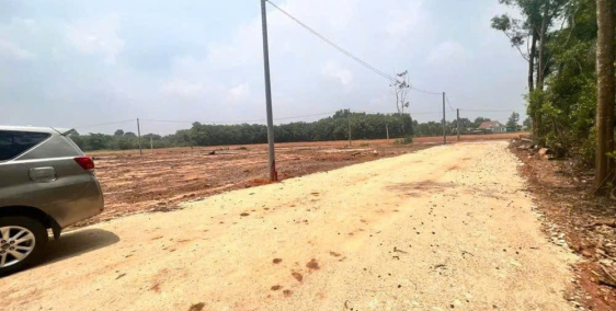 Bán ngộp lô đất 1000m2 gần Ngã tư đồng Xoài, Bình Phước sát mặt tiền DT753