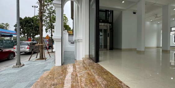 Chính chủ chị gái cần bán căn góc biệt thự đơn lập mặt phố Sa Đôi, Đại Mỗ