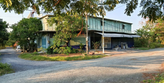  Bán đất lô góc 2 mặt tiền - tặng nhà kho 1 trệt 1 gác suốt 