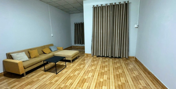 BÁN GẤP NHÀ XƯỞNG 3 MẶT TIỀN ,  GIÁ 1,75 TỶ