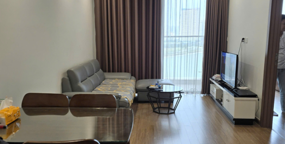 Căn hộ 2 ngủ 2 WC view hồ điều hòa giá rẻ nhất lúc này tại Vinhomes Skylake