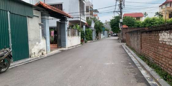 Lô góc 3 mặt thoáng, đường 7 chỗ vào nhà, 525m2 chỉ 100m2 thổ cư phù hợp làm nhà