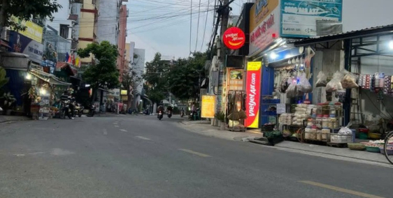 NHÀ ĐẸP , MẶT TIẾN ĐƯỜNG, SỔ HỒNG CÔNG CHỨNG NGAY