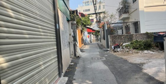 Nhỉnh 8 tỷ có ngay 62,2m đất tổ 8 Thạch Bàn, ô tô vào nhà, cách 30m ra hồ, ô tô