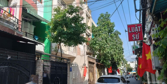 Nhà 3 tầng ô tô đỗ cửa, Lê Trọng Tấn vào DS11, 4.7 tỷ