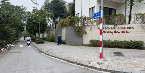 Bán nhà 5 tầng dân xây ngõ 74 phố Gia Thượng, đầy đủ công năng, có thể khai thác