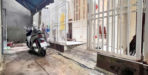 BÁN NHÀ ĐẸP TRỆT LẦU ĐÚC HẺM 68 ĐƯỜNG CMT8 ,CÁI KHẾ ,NINH KIỀU ,CẦN THƠ