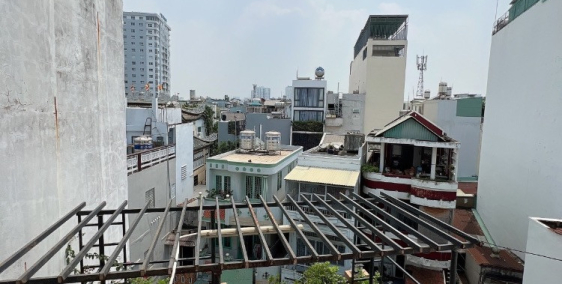 CHỦ ĐÃ GIẢM 2 TỶ ĐỂ BÁN NHANH
DT 143m, Nhà 4T, MT 5.1m, Giá Chào 16.x tỷ (CTL),